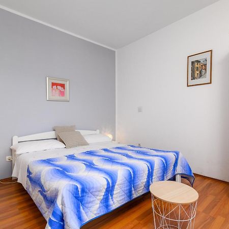 Apartments With A Parking Space Rabac, Labin - 19055 Exterior foto