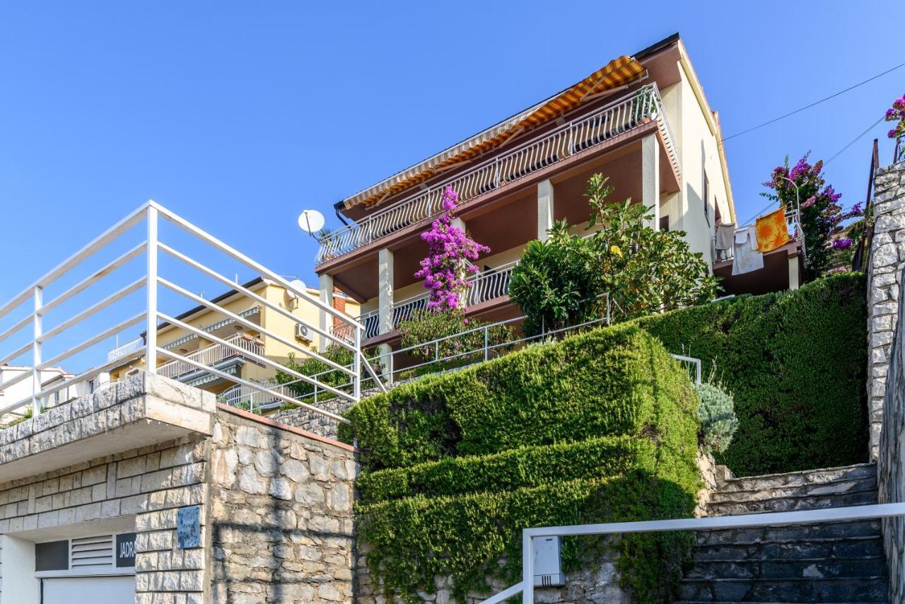 Apartments With A Parking Space Rabac, Labin - 19055 Exterior foto